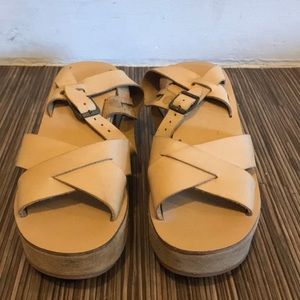 Tan leather Kork- Ease Sandals!